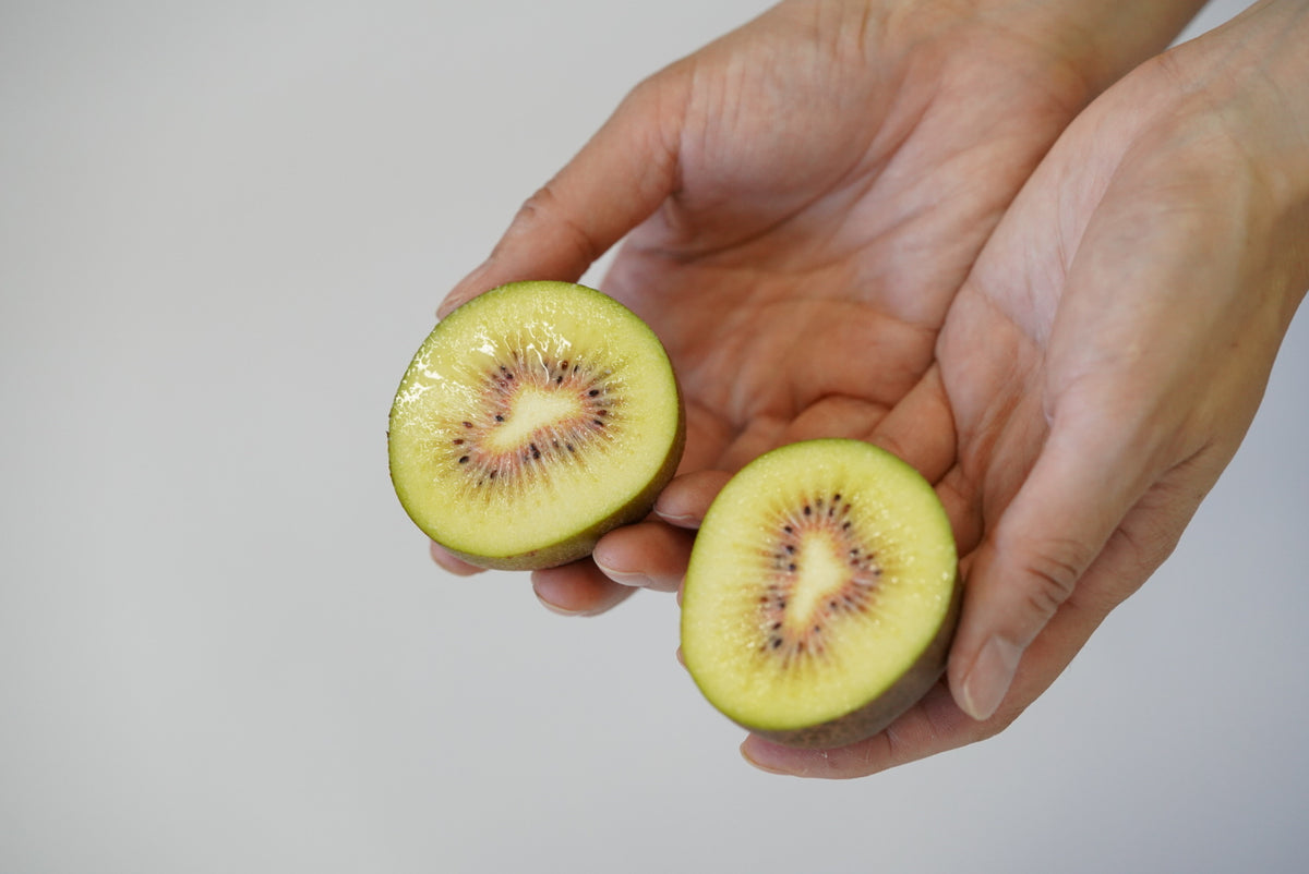 糖度20度の極甘キウイフルーツ「レインボーレッド」(3Lサイズ6玉入り